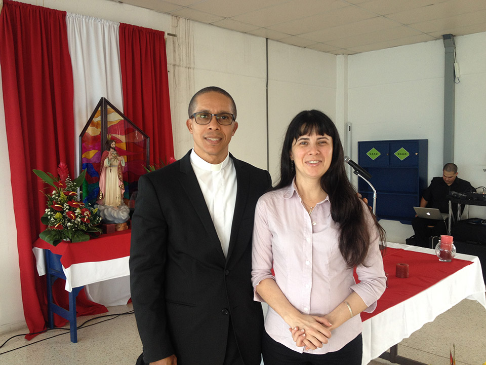 Canto de Eucaristías Ministerio de Silvia Rodriguez